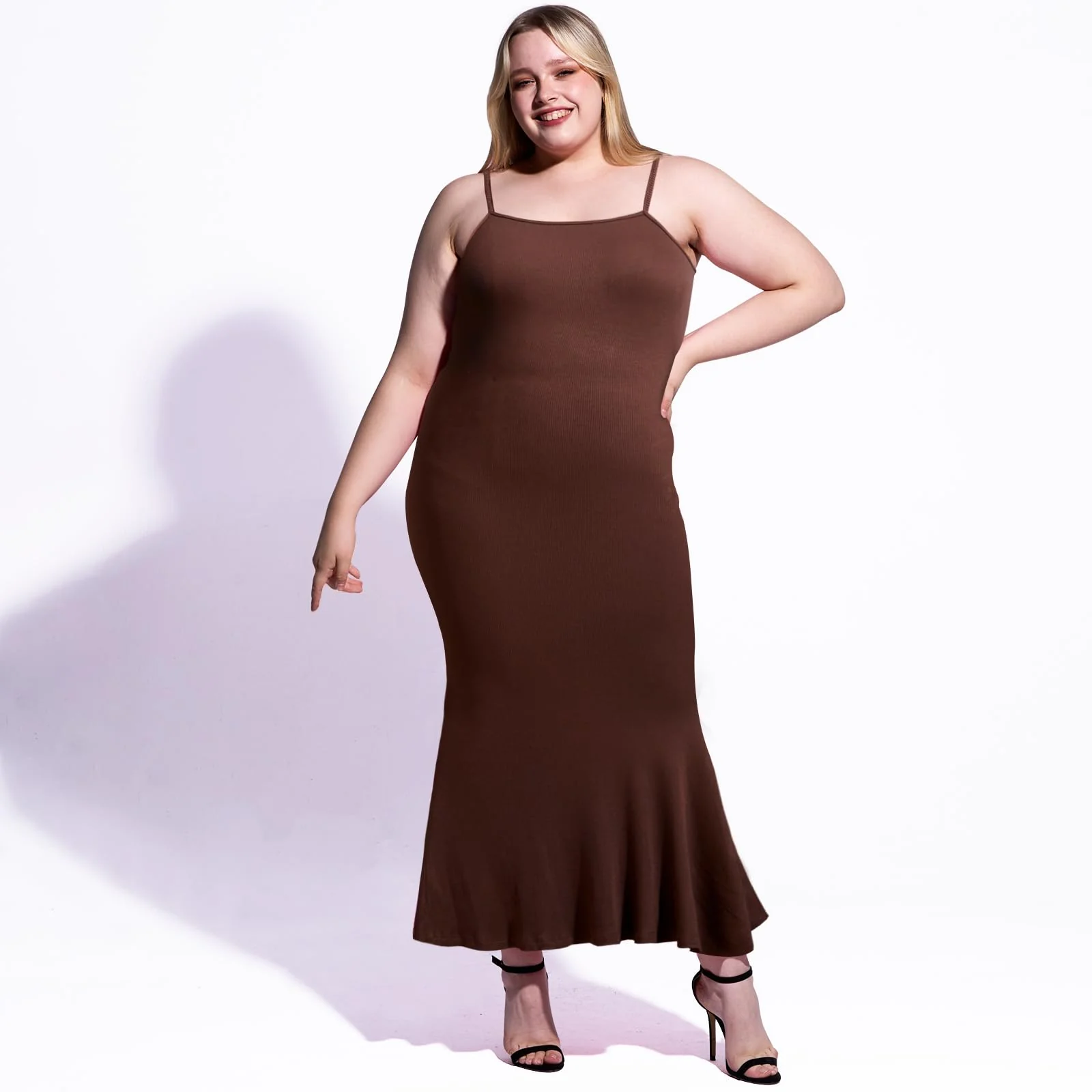 Plus Size Maxi Bodycon Dress - Caramel - Image 4